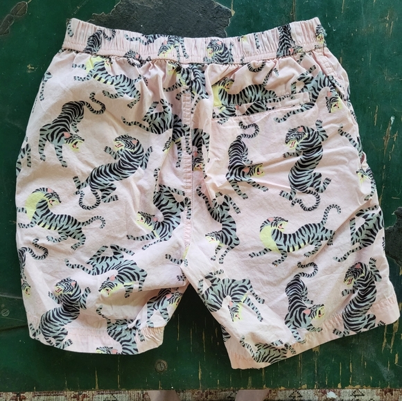 Massive Youth Pink Tiger Cotton Shorts Small - Picture 2 of 4